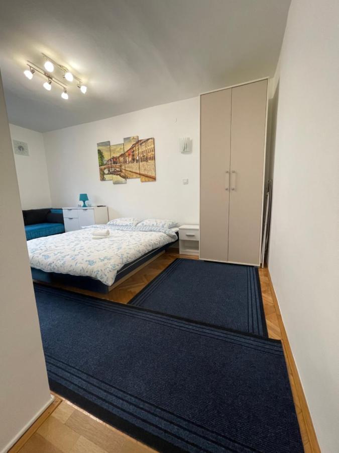 Mona Blue Apartment Sarajevo Bagian luar foto